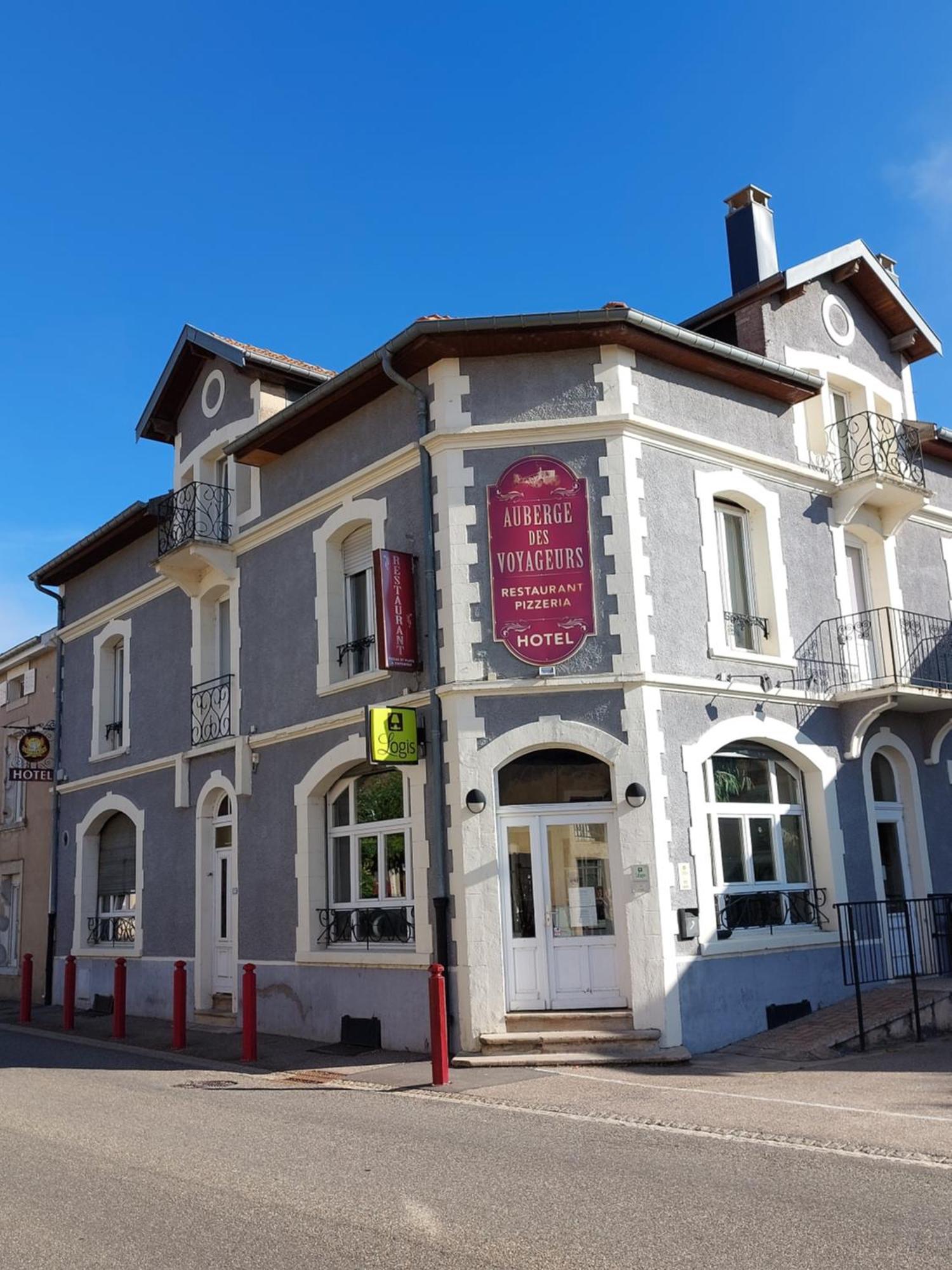 Logis Auberge Des Voyageurs Vandieres  Eksteriør bilde