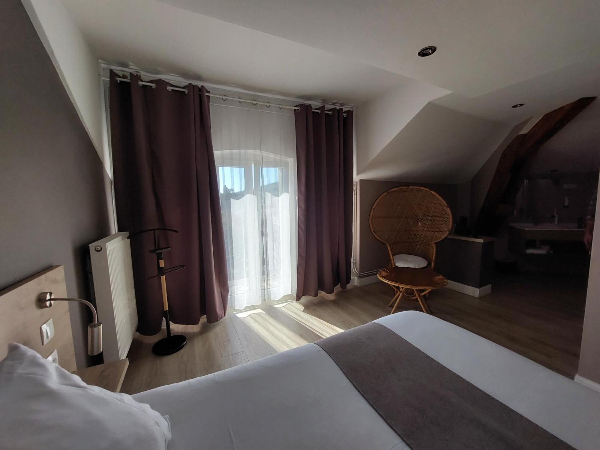 Logis Auberge Des Voyageurs Vandieres  Eksteriør bilde
