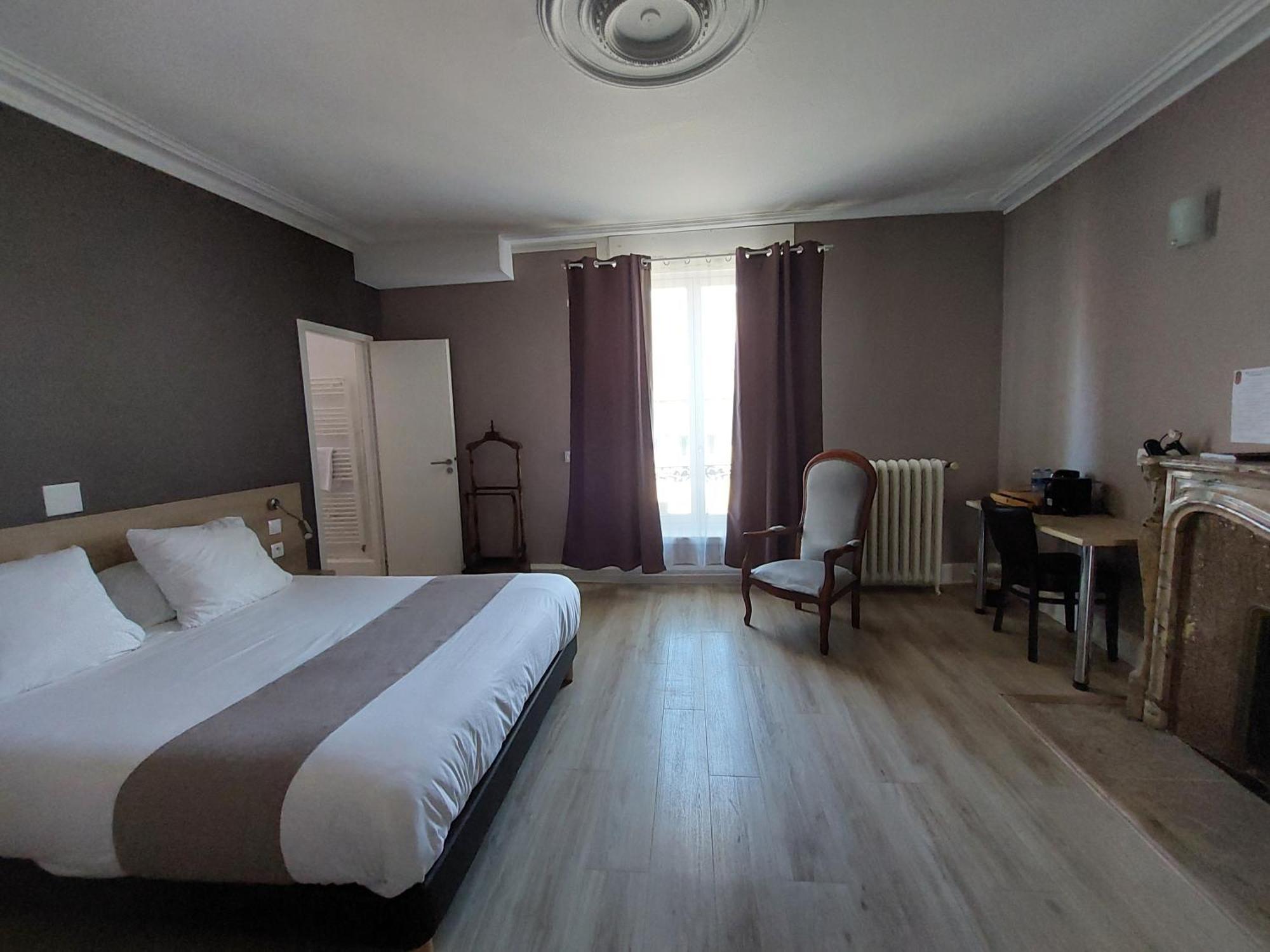 Logis Auberge Des Voyageurs Vandieres  Eksteriør bilde