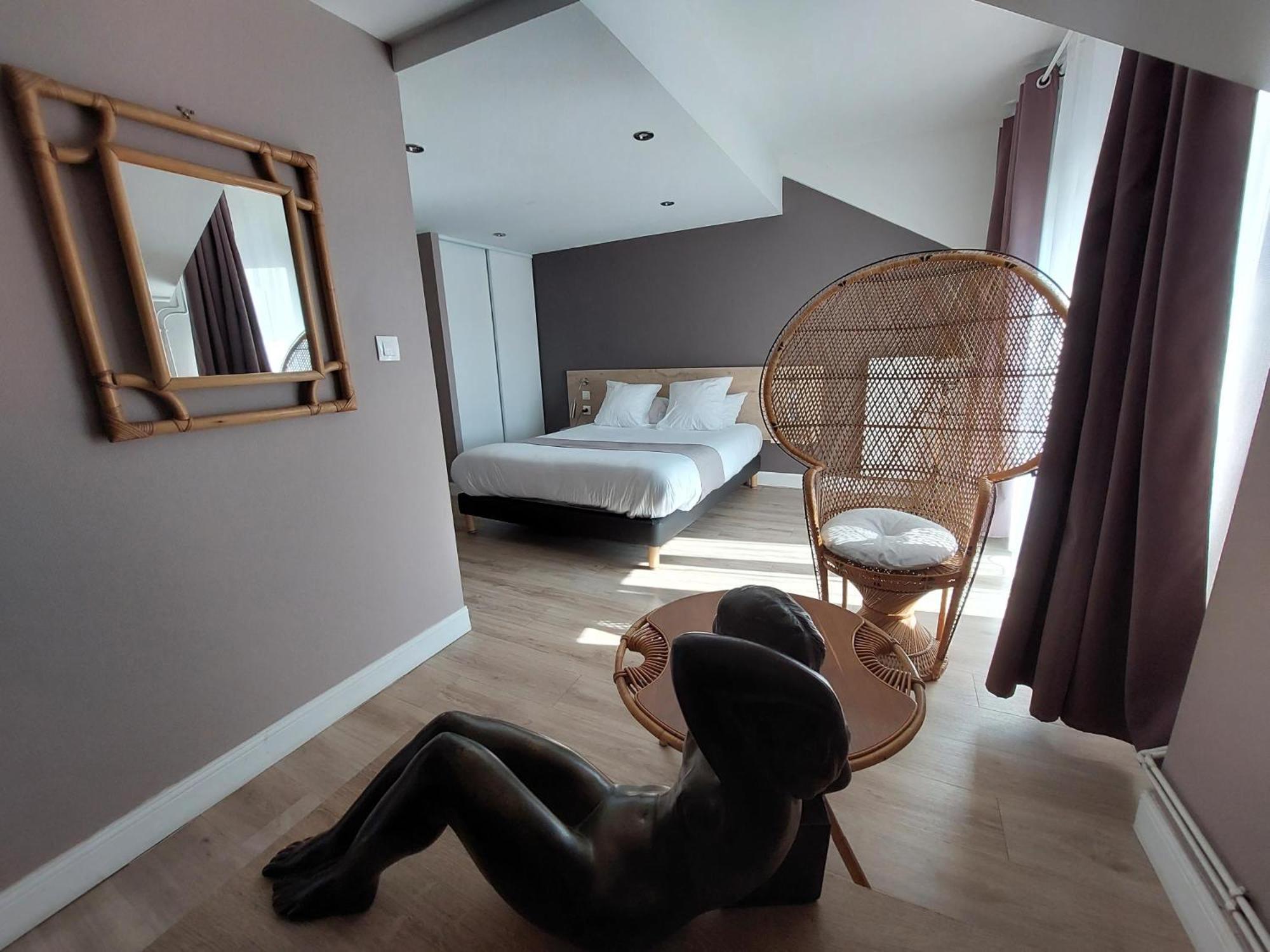 Logis Auberge Des Voyageurs Vandieres  Eksteriør bilde